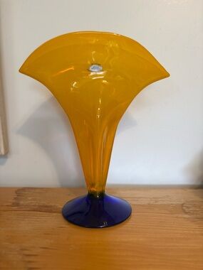 Vintage Blenko Glass 872 Fan Vase In Opaline Yellow/Cobalt 12.25” W/label